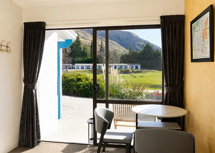 Motel Sundale Ata *